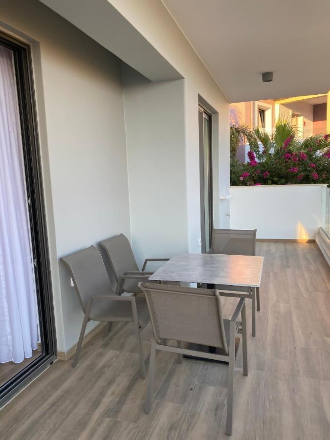 פלאקיאס Zambia Luxury Apartments מראה חיצוני תמונה