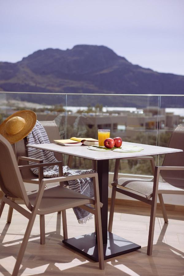 פלאקיאס Zambia Luxury Apartments מראה חיצוני תמונה
